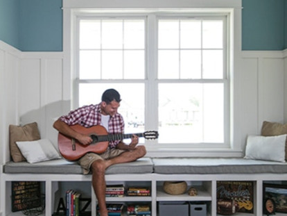 Sacramento Double-Hung Windows